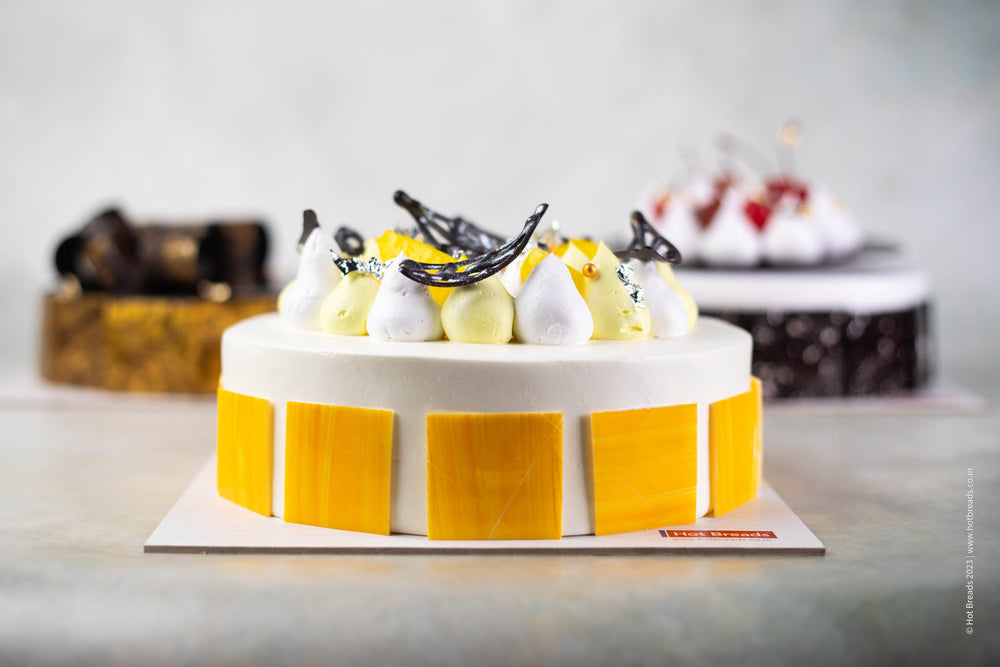 
                  
                    Load image into Gallery viewer, Pineapple Fresh Cream Cake - 2024 Edition (Premium)
                  
                
