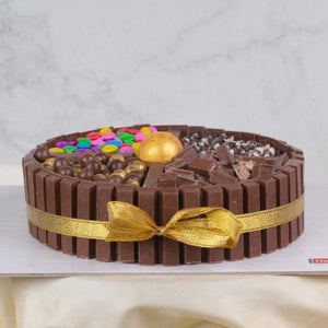 
                  
                    Load image into Gallery viewer, Kit Kat Candy World Cake (Delivery within 24 Hours)
                  
                