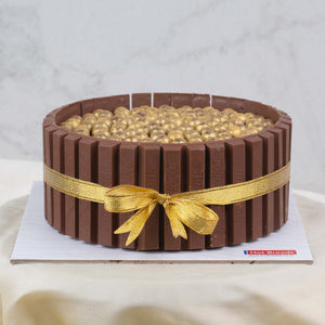 
                  
                    Load image into Gallery viewer, Kit Kat Cake
                  
                