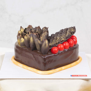 
                  
                    Load image into Gallery viewer, Heat Shaped Cake
                  
                