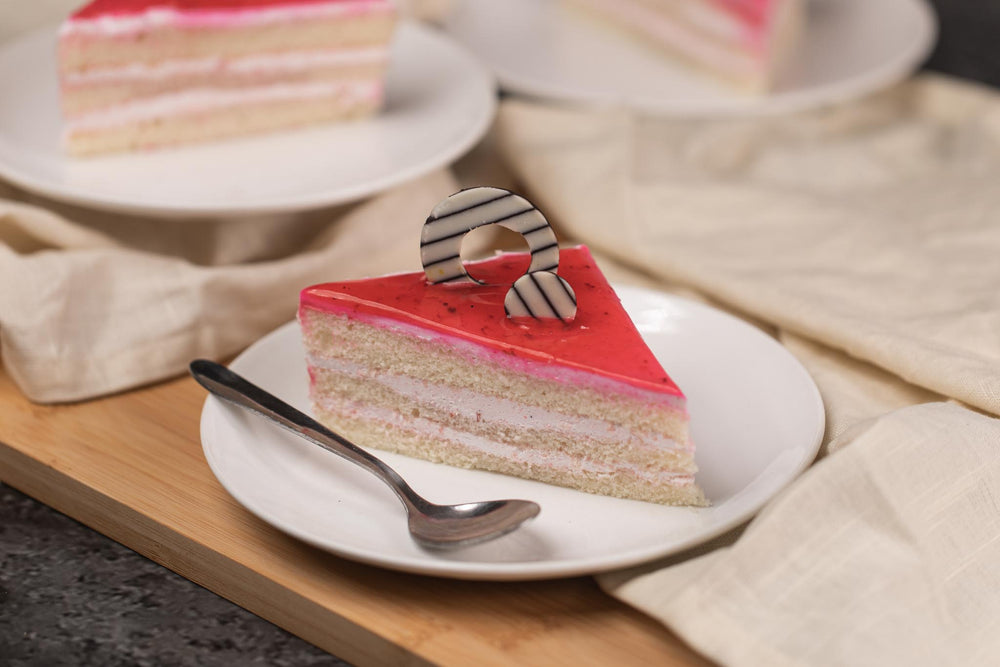 
                  
                    Load image into Gallery viewer, Strawberry Cake
                  
                