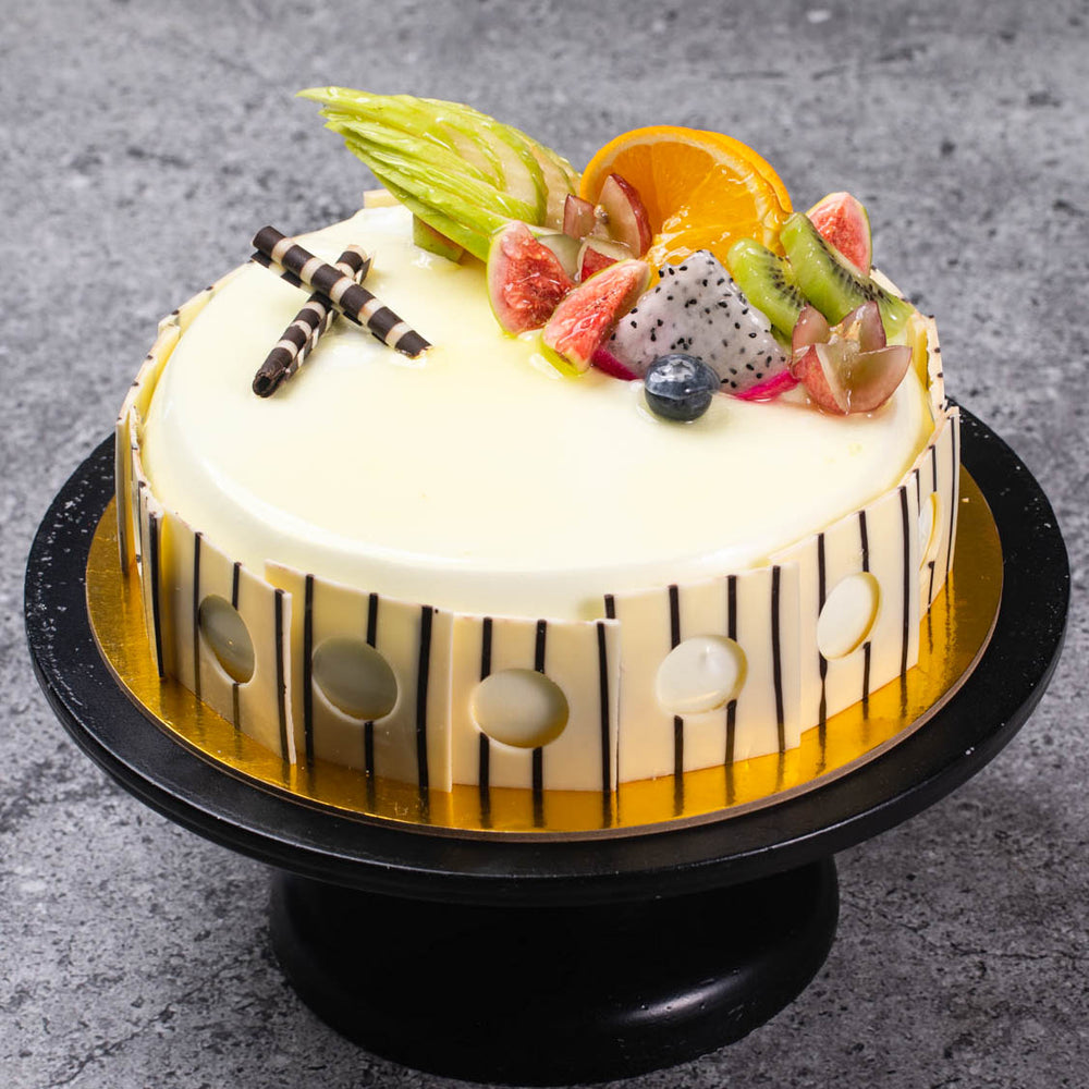 Fresh Fruit Layer cream Cake