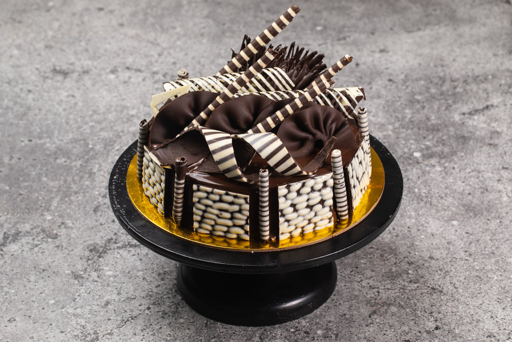 
                  
                    Load image into Gallery viewer, chocolate cake
                  
                