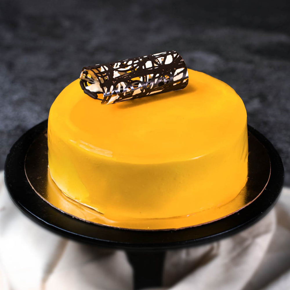 
                  
                    Load image into Gallery viewer, Rich Mango Cake
                  
                